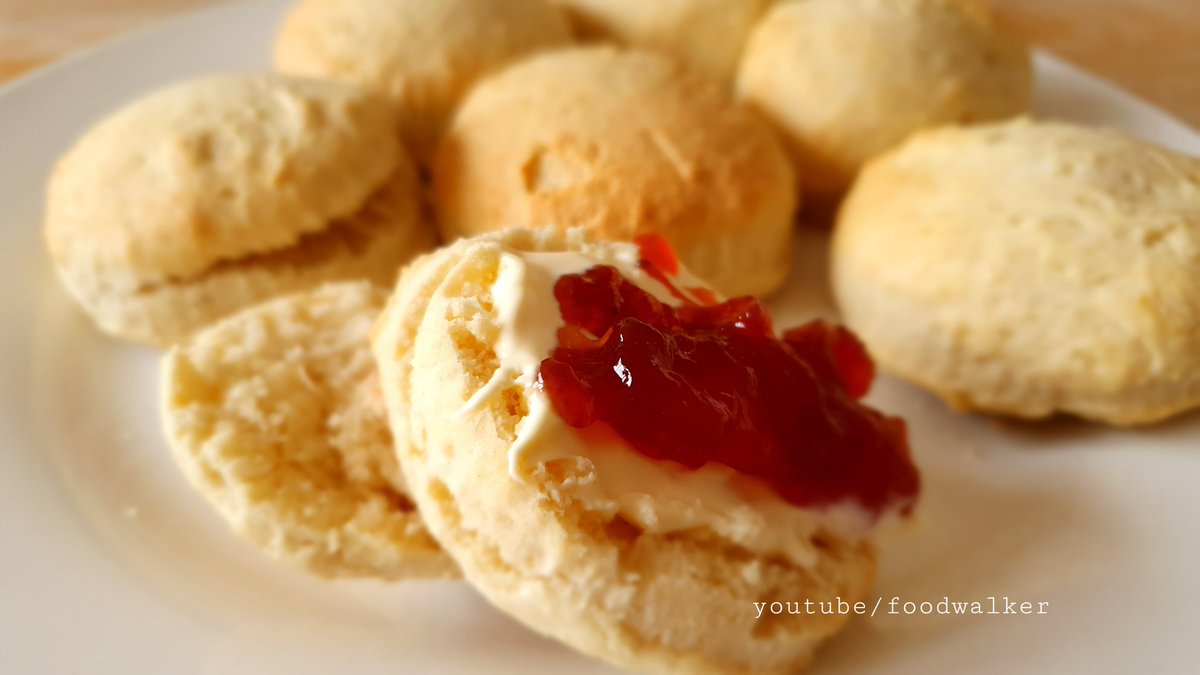 YTFoodWalker's tweet photo. New Video Release - fresh made English scones with clotted cream and strawberry jam. 
So delicious and quick - ready in 20 minutes 
@YTFoodWalker
https://t.co/3IpHh1Qcuj
https://t.co/LhnM3nUHDO 

#ytfoodwalker #englishscones #scones #sconesrecipe #clottedcream #Foodie https://t.co/Ikv0Mvk6DT