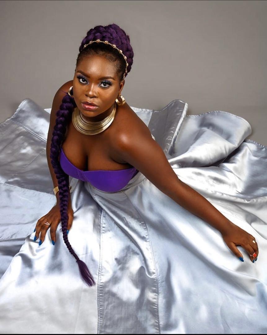 DamiTheOG_'s tweet photo. beauty all round @ewa_cole dropped her Ep #QOAS and Tbh have not seen any African musician do music like this
music with meaning A queen I Stan β₯οΈ https://t.co/st5b5b6xxD