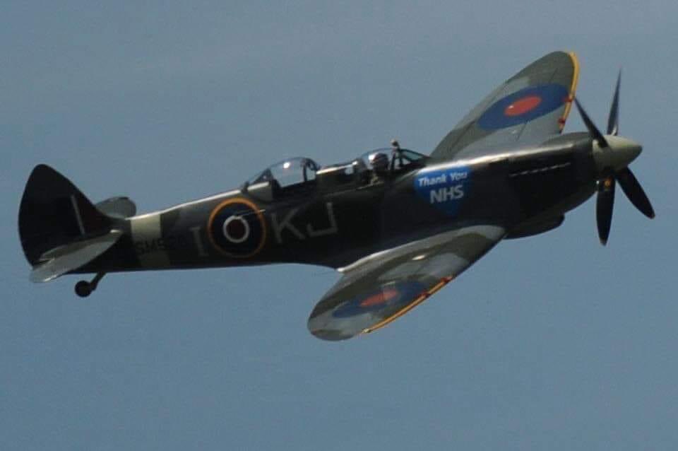 Alexis_Entbdm's tweet photo. Amazing VE fly over yesterday from a spitfire to acknowledge a local World War II veteran in our local carehome yesterday ❤️🥰 https://t.co/GVHP8Dv0ob