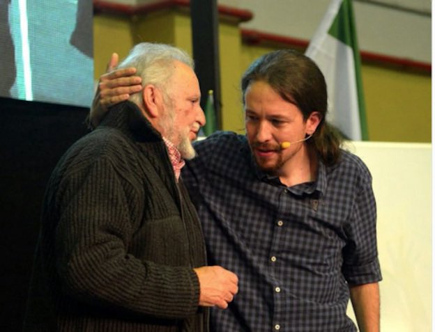 PabloIglesias's tweet image. La semana pasada hablaba contigo de la necesidad de enfrentar a la extrema derecha y de activar a las militancias de Unidas Podemos y de la sociedad civil. Te necesitamos con tu lucidez de siempre, con tu compromiso, con tu valor... Y con tu corazón camarada. Fuerza Julio ✊