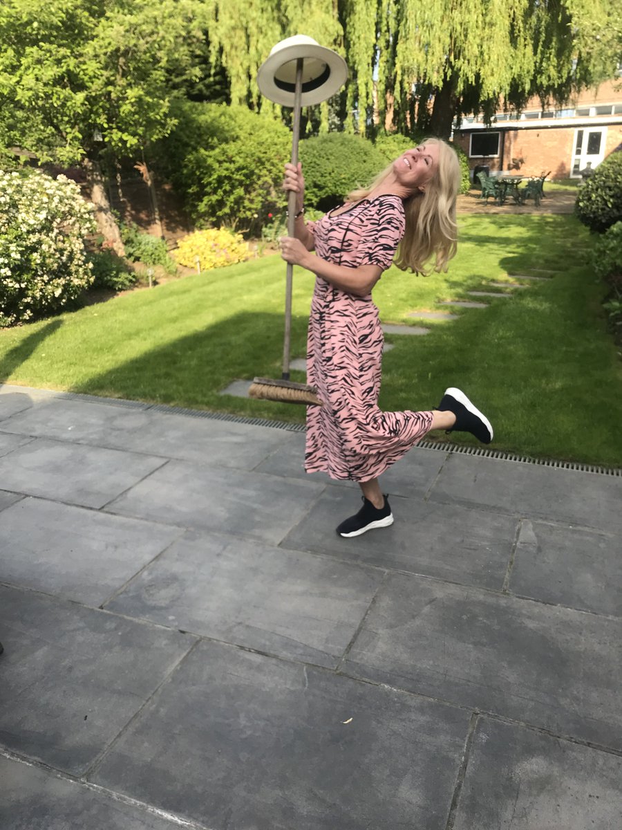 Simon Bradbury tweet media