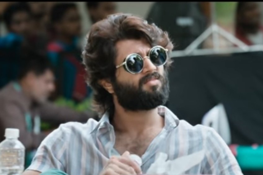 @TheDeverakonda Happy Birthday #DearRebel #DearComrade