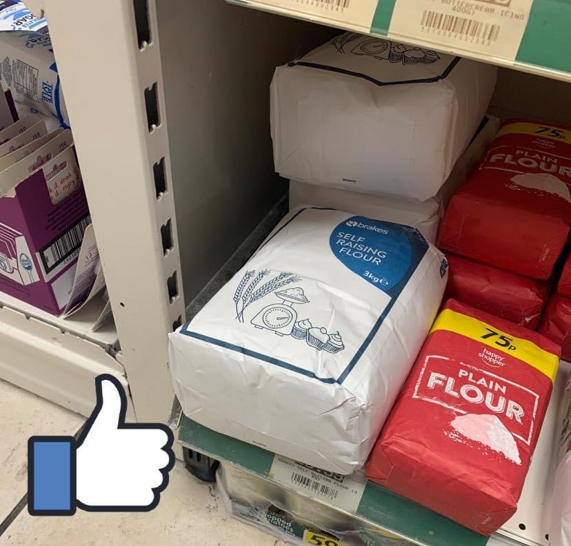 Brakes_Food's tweet photo. Really interesting flour report on #KitchenCabinet on @BBCRadio4
We have flour in stock at our #FoodShop which is open to the public 
Nationwide Call &amp; Collect
https://t.co/z2Dy9i1Yxl
Home delivery: 
Check your post-codes
https://t.co/QNH5FjtyKK
We have delivery slots!
#BBCTKC https://t.co/664UhPHvd3