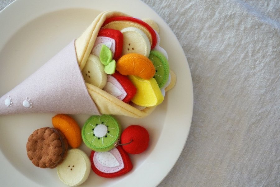 applique____'s tweet photo. トッピングしやすいから
フルーツ盛り盛りにもできるよ( ˶˙º̬˙˶ )୨⚑︎"

#felt #feltmamamgoto #handmade #1flowerfeltmamagoto #おうちで過ごそう #ごっこ遊び #おままごと #フェルトままごと https://t.co/gmPfdqkmui