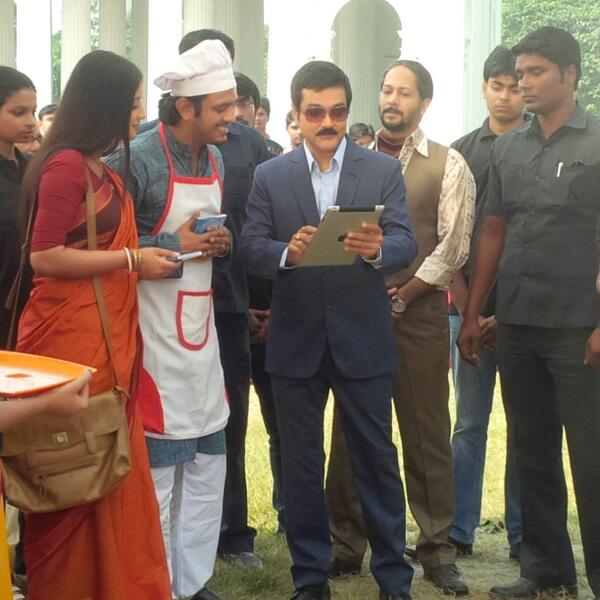 CRaktim's tweet photo. Amazing moment..@StarJalsha_ Mega hit serial #Tomay_Amae_Mile.. special episode Special guest our industry evergreen icon @prosenjitbumba..wow lovely..@pfcprosenjit @Rambodyguard https://t.co/Y3Mxfhn4AP