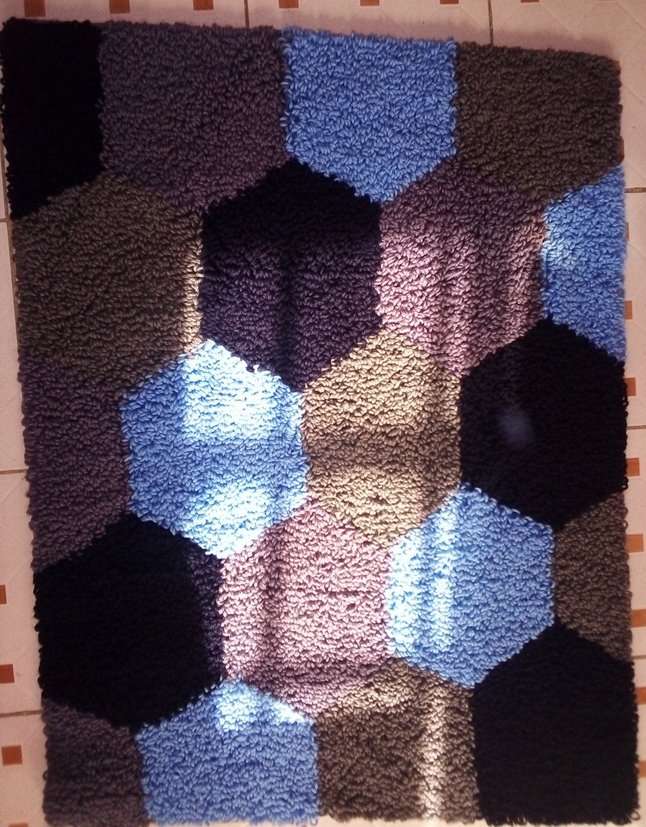 HashtagDesignsK's tweet photo. Going through to pursue your dream is always difficult,
But it's not impossible 

#handcrocheted #bedsidemats 

Cc https://t.co/gACokyCHvf https://t.co/u4eSccNFsf