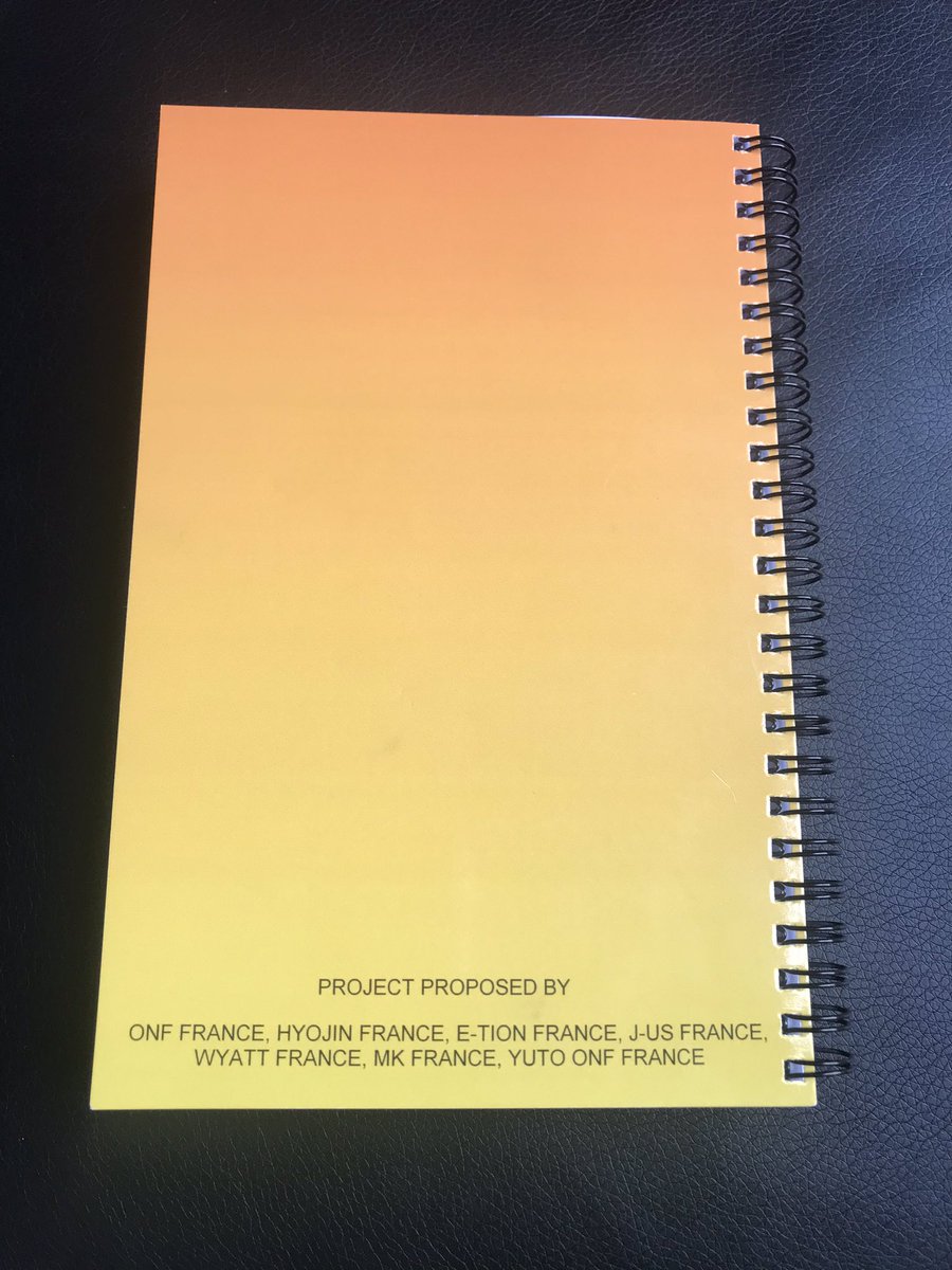 ONFinParis's tweet photo. 🇫🇷/🇬🇧

Décembre est encore loin et le Livre D’Or n’attend plus que vous ! 

L’équipe ONFinParis 🧡
—————————
December is still far away and the Guest Book is only waiting for you ! 

The ONFinParis Team 🧡 https://t.co/AeFvBEfP6a