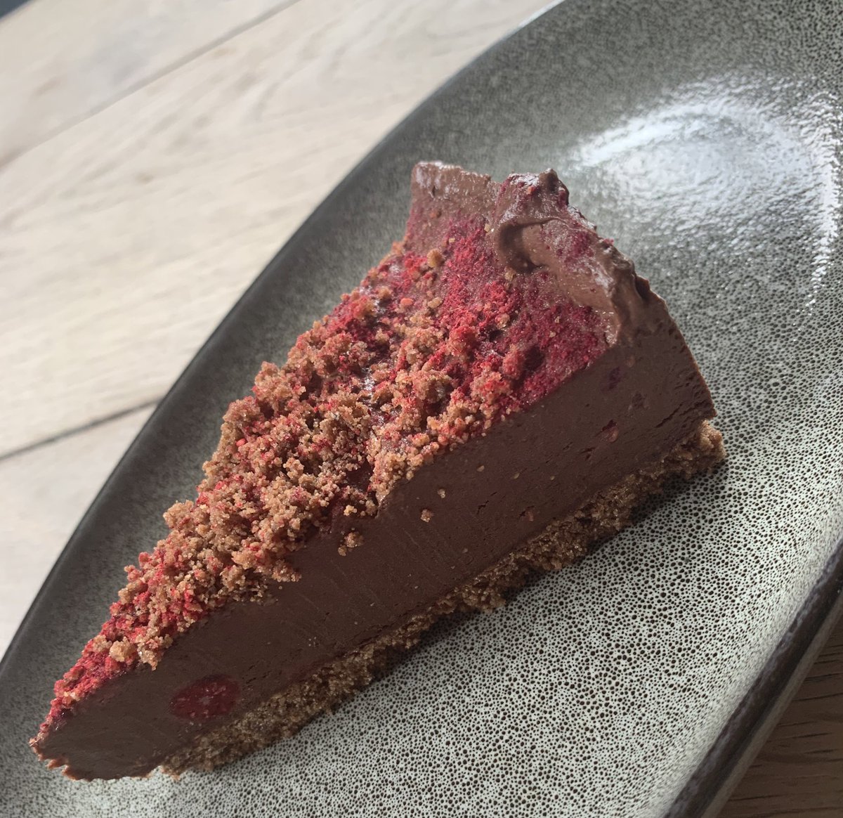 SBCowandPlough's tweet photo. Desserts are looking delicious for tomorrow’s Take Away Sunday Lunch! Introducing our Chocolate &amp; Rasberrry Torte and a Chocolate Peanut Butter Stack! Now it’s time for the chef to make our popular Apple &amp; Mixed Berry Crumble! #desserts #sundaylunch #instafood #takeaway #lockdown https://t.co/AriLdEWkgW