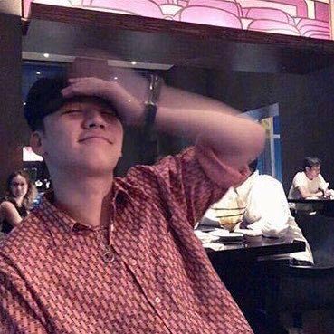 an90204097's tweet photo. We'll be waiting for you💕
So Come on !   Seungri!!
#GoodLuckToSeungri
✌️✌️✌️ https://t.co/EtWHeorjF3