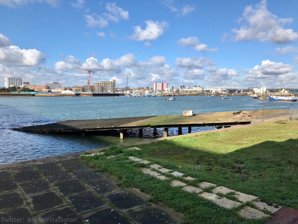 HistoricalSoton's tweet photo. This Grade II listed slipway on the River Itchen is the only remnant of the Supermarine factory that once stood here.

Flying boats and seaplanes, including Schneider Trophy winning aircraft, were built here.

In this very factory the iconic Spitfire was designed and first built. https://t.co/qI8Z4yYEww
