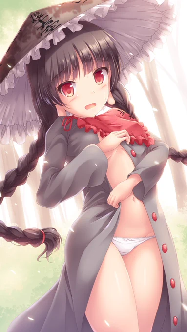 いろいろ食べて服の丈が合わなくなった成美 