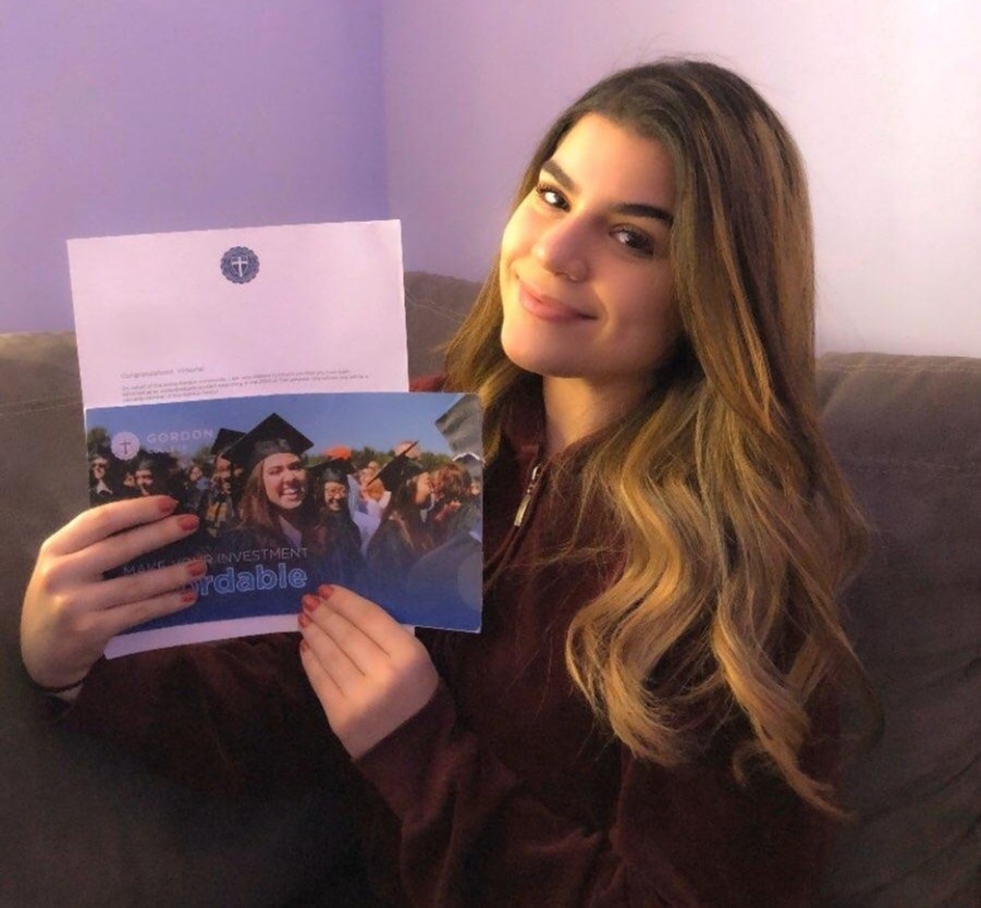 ACS_Tritons's tweet photo. Senior Shoutout to Victoria Castro!
Congratulations on your acceptance and commitment to Gordon College π
#ACSclassof2020 #ACSisUNITED https://t.co/BTGmFcojRU
