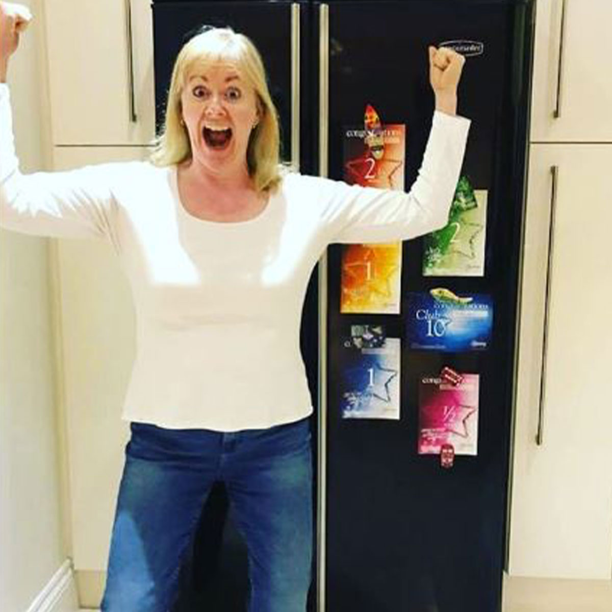 SlimmingWorld's tweet image. #ThatFeeling of being part of #MySWVirtualGroup 🤗. Read stories from members loving their virtual group on #TheSlimmingWorldBlog: ow.ly/a5uR50zzSJo ♥ Thanks to Heather (heatherhollywoodslimmingworld on Insta) for this lovely pic of Pip, who reached her dream weight!