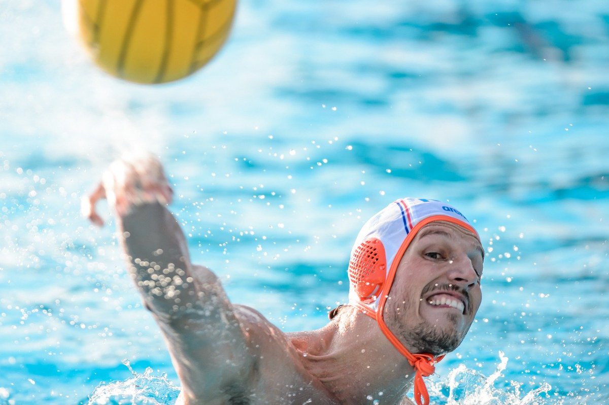 International Jesse Nispeling naar SVH:
svh-waterpolo.nl/nieuws/09/05/2…

Beeldcredit: <a href="/waterpolo/">waterpolo network</a>.nl / DigiKnol / Beeldboot
