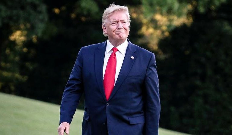 magnateUSA's tweet photo. Aquí disfrutando de la fase 4, la que me sale del aparato. https://t.co/h7twaD6LMj