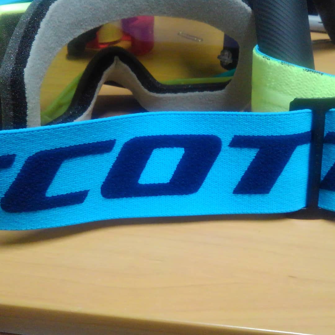 snueke1's tweet photo. ゴーグル届いたぞぉい
#SCOTT #SCOTTJAPAN https://t.co/4xktA9yxGD