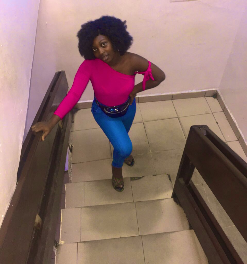MBimps's tweet photo. #nomakeupweek https://t.co/ZDMFpSFkWf