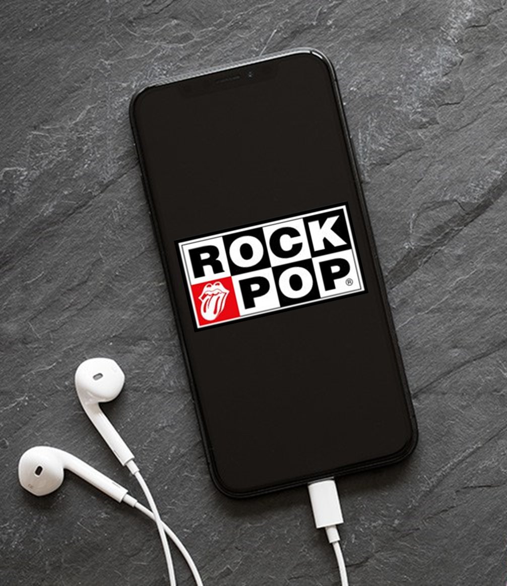 RadioRockAndPop's tweet photo. #QuedateEnCasa escuchando buena música en #RadioRockAndPop en diferentes #plataformas: #JugaRadio #AppleTV #iTunes #Zenolive #VTuner #Shoutcast #MyTuner #RadioForest #NobexRadio #SHOUTcastRadio #Radionet #Radioline #Onlineradiobox
Disfruta Todo El Rock & Pop de Todas las Decadas https://t.co/zf68JGsp7n