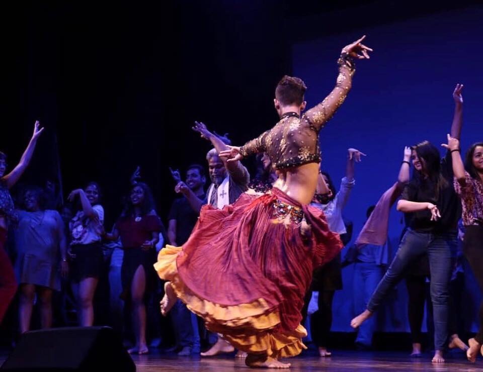 ShikhaDuggal07's tweet photo. My interview with India's first male belly dancer whose breaking barriers! 
@eshan_hilal 
@Norafatehi 
@BellydanceOne https://t.co/x81TATcwhI