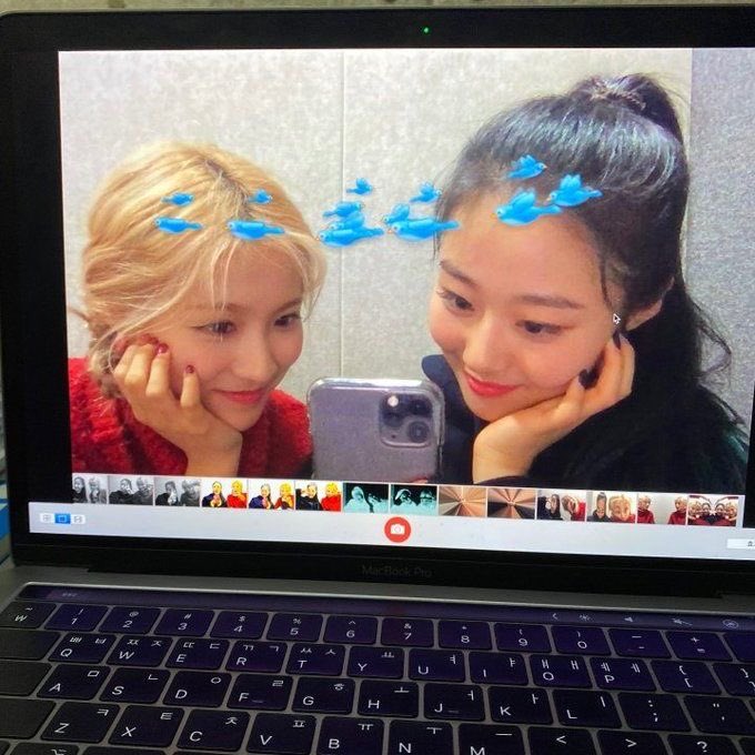 chaeringallery's tweet photo. ｡:°ஐ 
cutest best friends ever
cr 

#채린 #체리블렛 #Chaerin #CherryBullet #Remi #레미 https://t.co/6Uz6241ok4