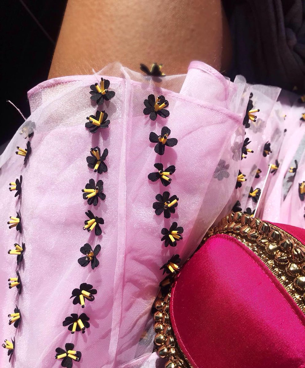 MaeCassidy_'s tweet photo. Pink Sorbet 🍧🌸🍡 @ slipintostyle💗💕@goodleybullenpr #MaeCassidy #BabiBracelet #PinkDetails
https://t.co/Ixm3q6gydQ https://t.co/XcBPjU1yrU
