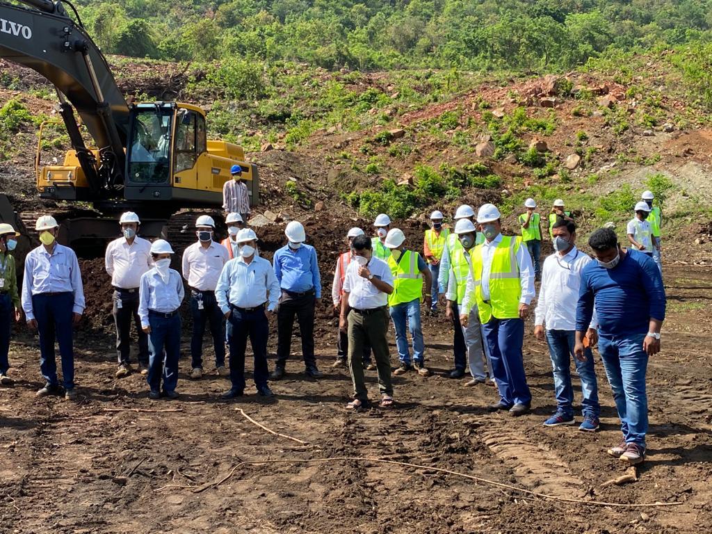 KCCL_Mines's tweet photo. KCCL has started operation of its new Chromite mines of Odisha Mining Corporation  @odisha_mining in South Kaliapani Chromite Mines(F-Quarry). The method of mining will be Opencast.
@MinesMinIndia @of_mines @InvestInOdisha https://t.co/n8zpFPhwHN