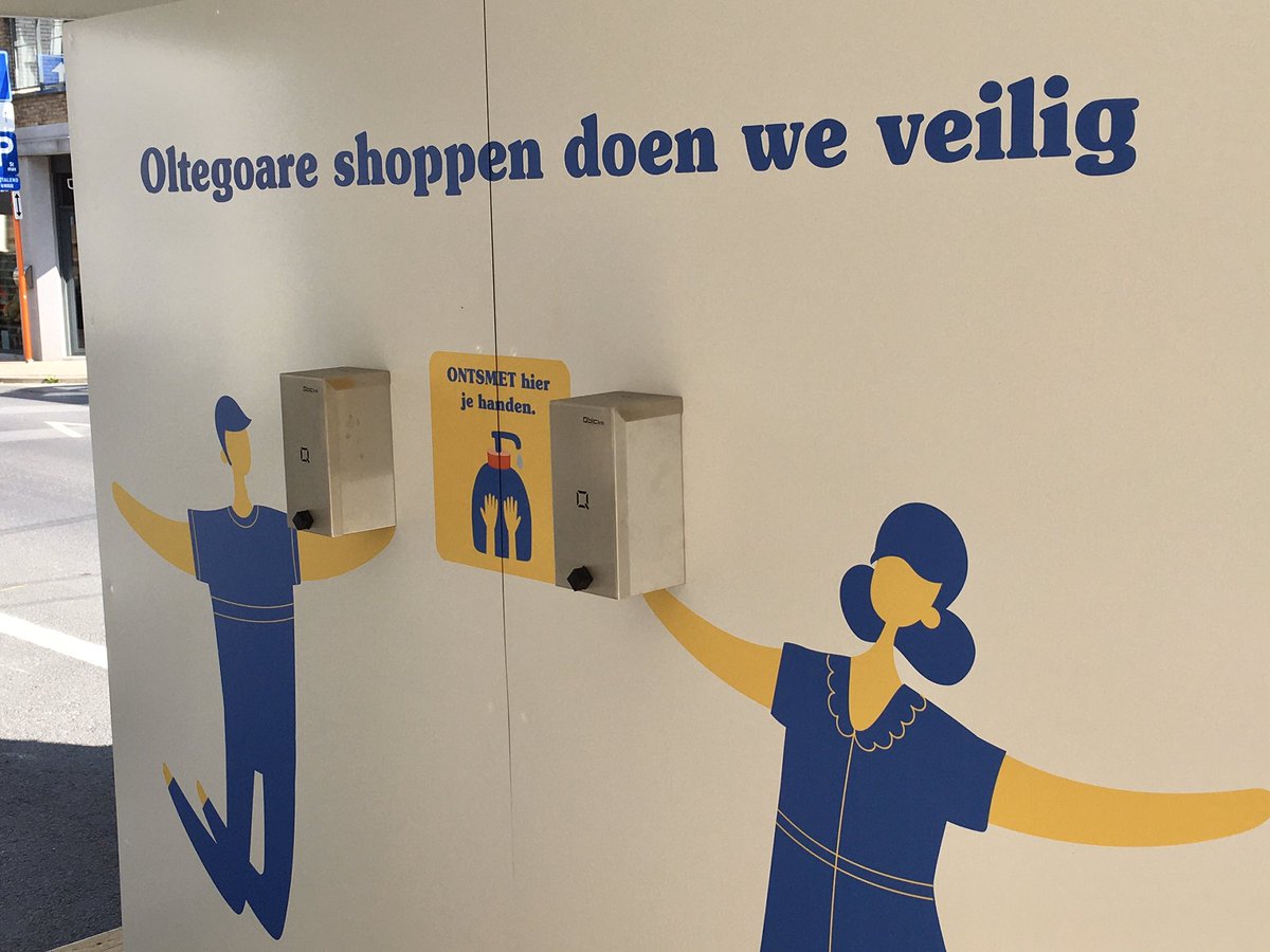 JpDesmet's tweet photo. #Roeselare is klaar voor de opening van de winkels tijdens de #CoronaLockdown Hopelijk blijft het veilig. https://t.co/MtE7Bv0rXn