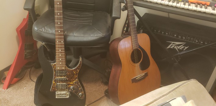 Online guitar lessons.

buckget.com/jobs/music-and…

#OnlineGuitarLessons #GuitarLessonsOnline #GuitarLessons #Guitar #Lessons