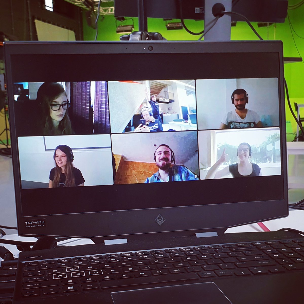 Ask our students your questions! Next panel is at 03:00 PM. youtu.be/tih2A01AE_o