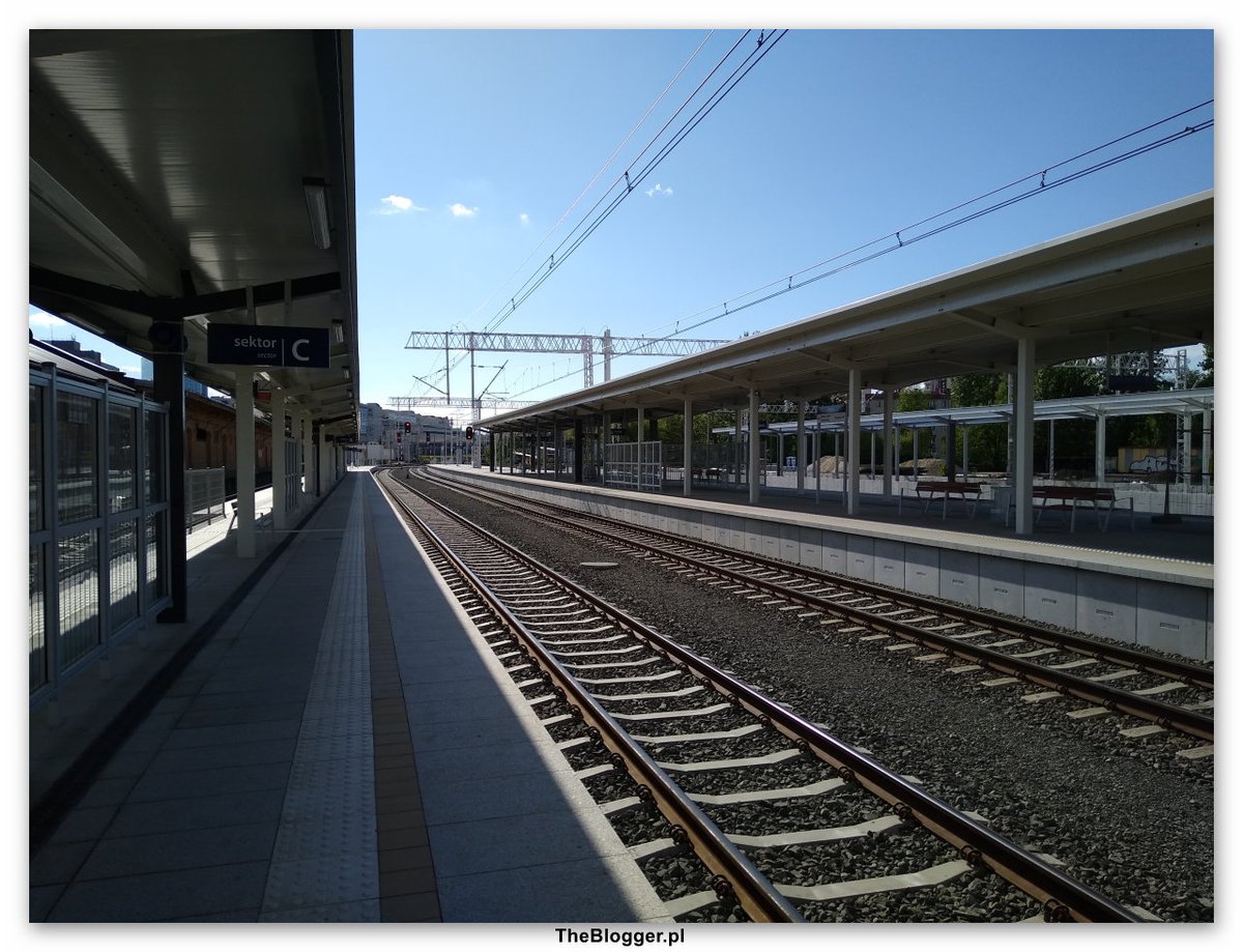 TheBloggerpl's tweet photo. #Rzeszów. Peron 1 i 2 naszego Dworca PKP po Modernizacji ... Czekamy niecierpliwie na zakończenie całości inwestycji #Polska #Poland #Podkarpacie #PKP  
Zapraszam na naszą grupę na FB: The Blogger Polska Fans
Website: https://t.co/PSZmDcfsTT https://t.co/c4oTcnu3M7