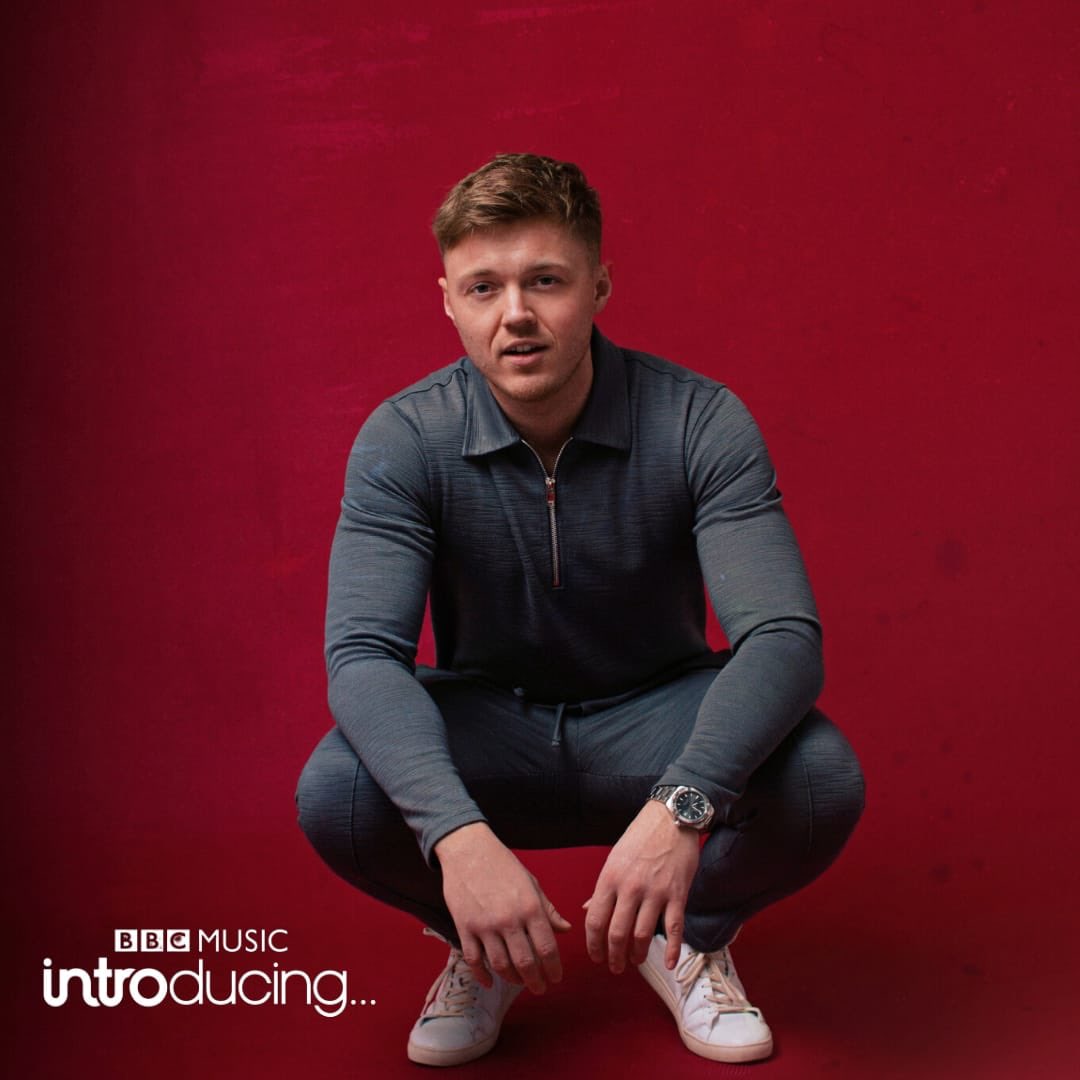 Massive shout out to Richard Latto for playing Rock Bottom on his BBC Introducing show tonight from 8pm.

Tune in tonight from 8: bbc.co.uk/programmes/p08…

Stream/Purchase Rock Bottom here: distrokid.com/hyperfollow/br…