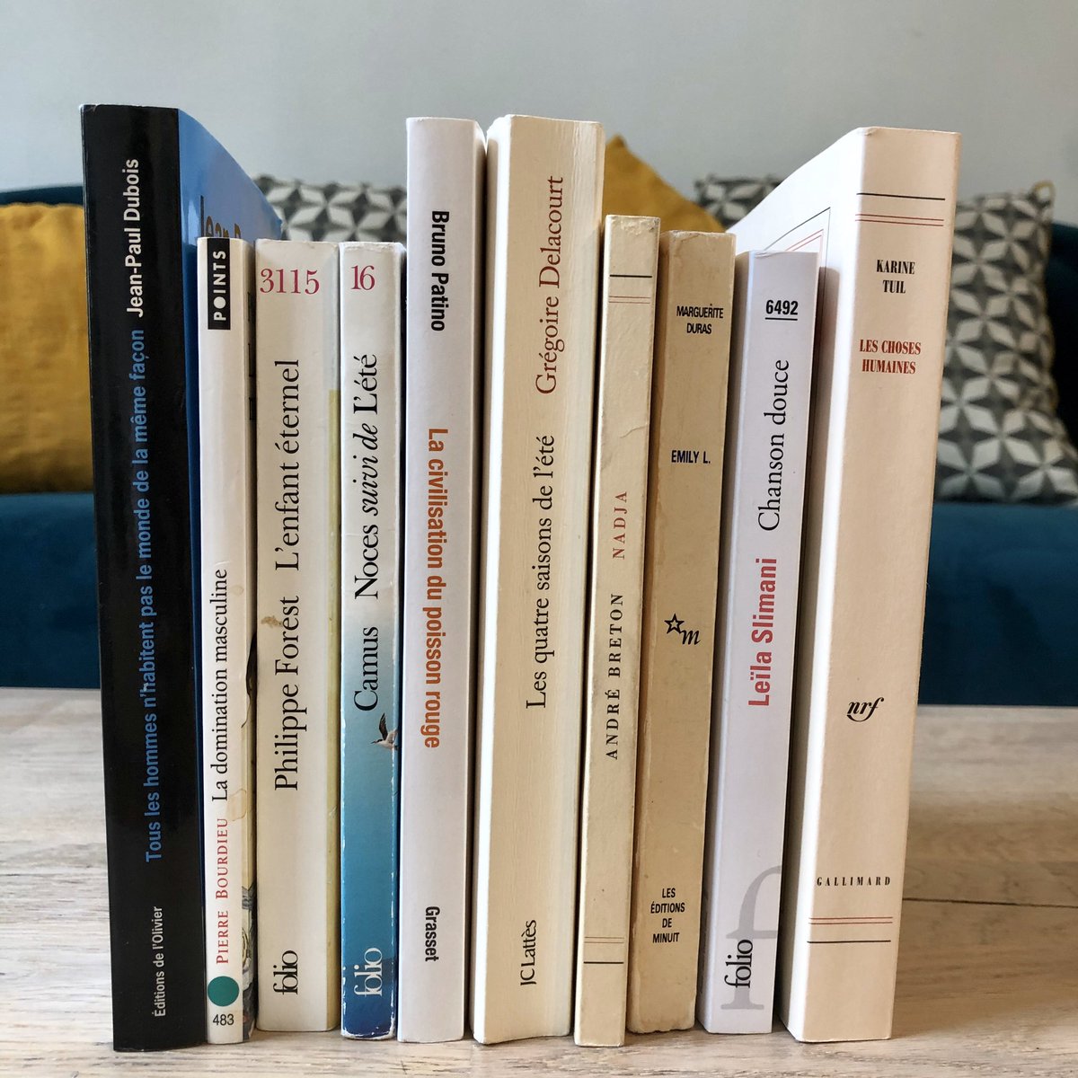 SybilleBernard's tweet photo. 📚🤓 Top 10 de mes lectures de confinement https://t.co/oooZGBfGA6
