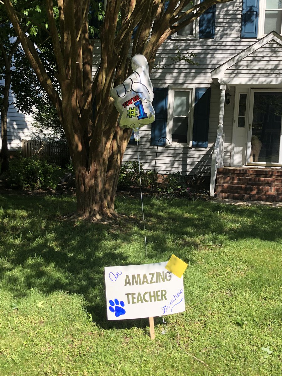 Chaywood80's tweet photo. One of my sweet students put this in my front yard! @YCSD @CoventryYC https://t.co/tanxMXeZht