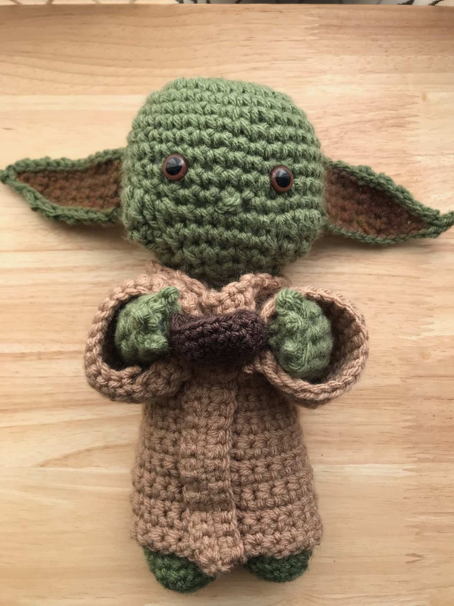 Darth_Pingu's tweet photo. #WaysToAvoidLoneliness get your girlfriend to crochet you a new friend to keep you company https://t.co/8r4d4QO2MU