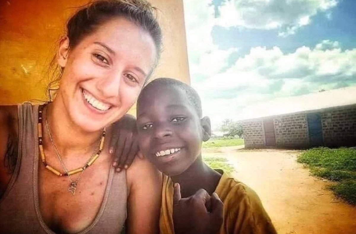 SenatoStampa's tweet photo. #SilviaRomano. @Pres_Casellati: È con viva soddisfazione che accolgo la notizia della liberazione di Silvia Romano, la cooperante italiana rapita in Kenya nel novembre 2018 → https://t.co/iLh27ffqUl #9maggio https://t.co/H73uHsSwNn