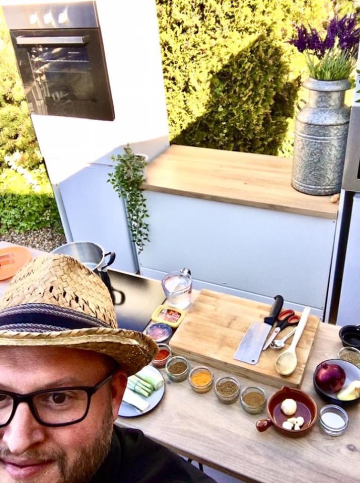 Laura Alsop tweet media