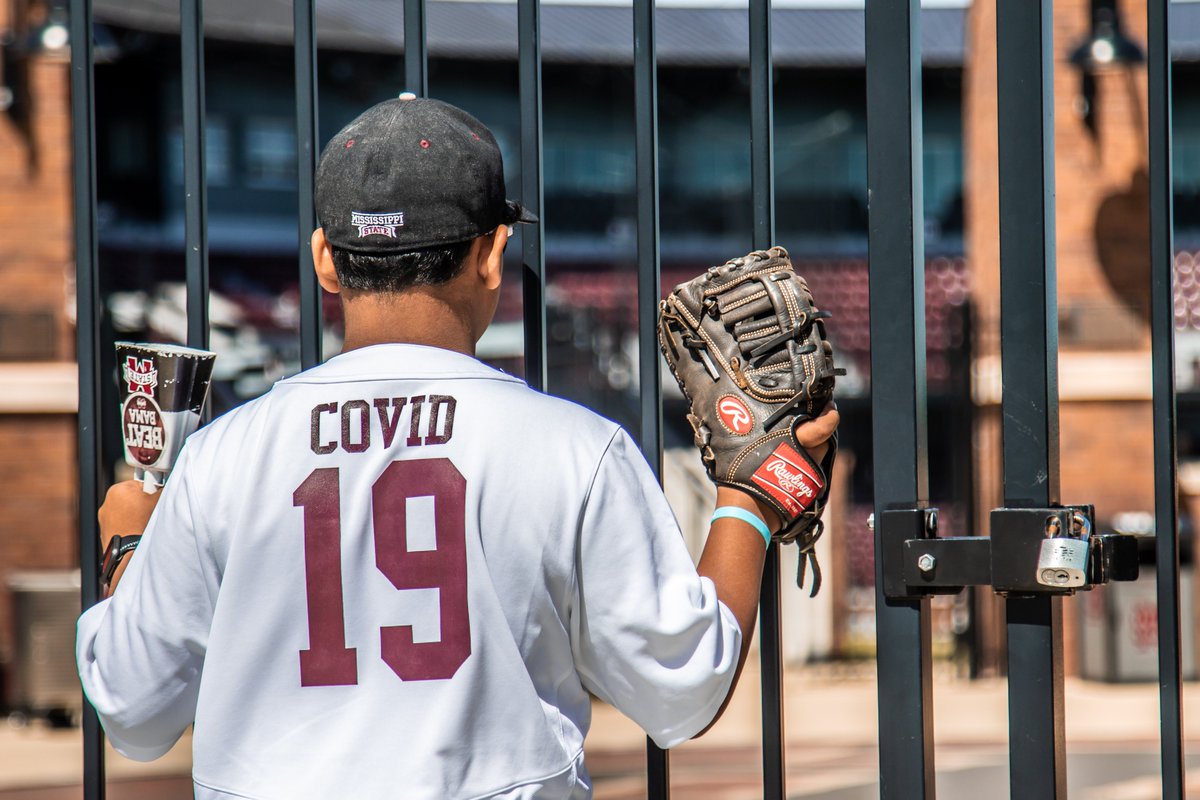 wxprof's tweet image. Keep those damn gates locked at the Dude and please add this guy to the prohibited items list!