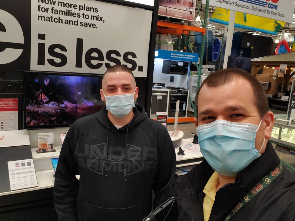 It's nice to be back! Chatting with Ryan at Rochester Costco. He's putting together a huge month so far! <a href="/PrezKLRB/">Tony Bauer</a> <a href="/kimwhite4/">kim white</a> <a href="/jimmills22/">Jim Mills</a>