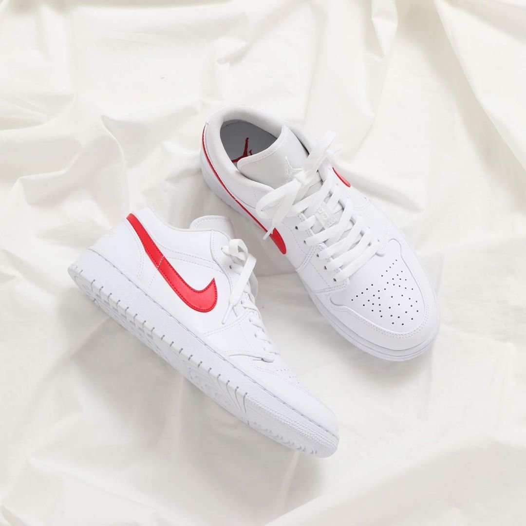 wmns air jordan 1 low university red