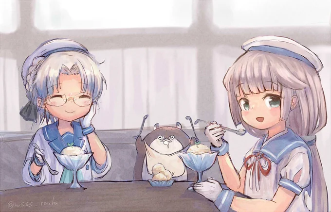 御蔵ちゃんと平戸ちゃんとボクカワウソでアイスを美味しく食べました?
会計はボクカワウソが全財産をはたいて(なんとか)支払ってくれました。ボクカワウソはしばらく節約&amp;お手伝いの生活です
#艦これ 