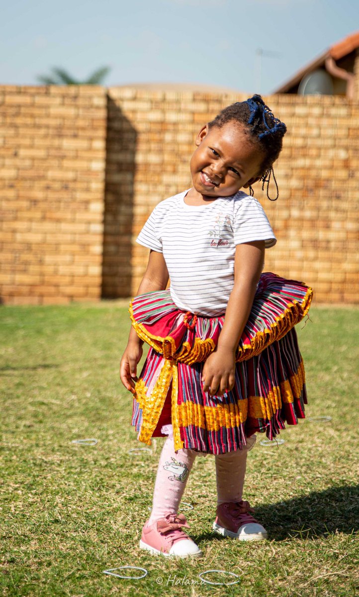 halamakev's tweet photo. Both my girls (Amani and Safari) wish you a happy birthday @ShoMadjozi #ShoMadjoziDay https://t.co/a9NolS7HIk