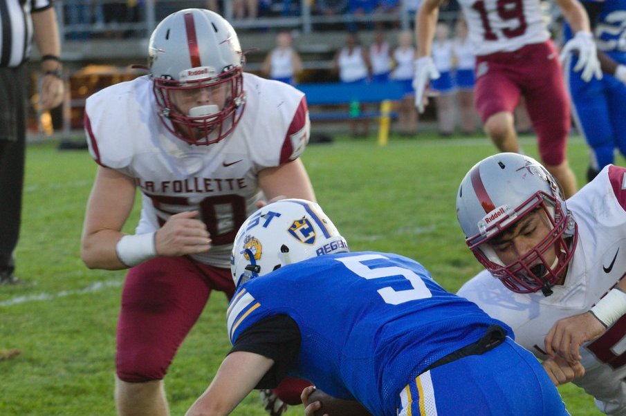 LaFLancersFB's tweet photo. Lancer FB Senior Spotlight LB #50 Mason Saunders was as 3-year starter for us. As a Jr was All-City &amp; 2nd Team All Conference.  Sadly Sr. yr was cut short to injury but his love for 🏈 and his teammates never wavered.  Off to UW-0 to play next year. Way2Go Mason!  #LancerPride https://t.co/RVfs0rq8Dy