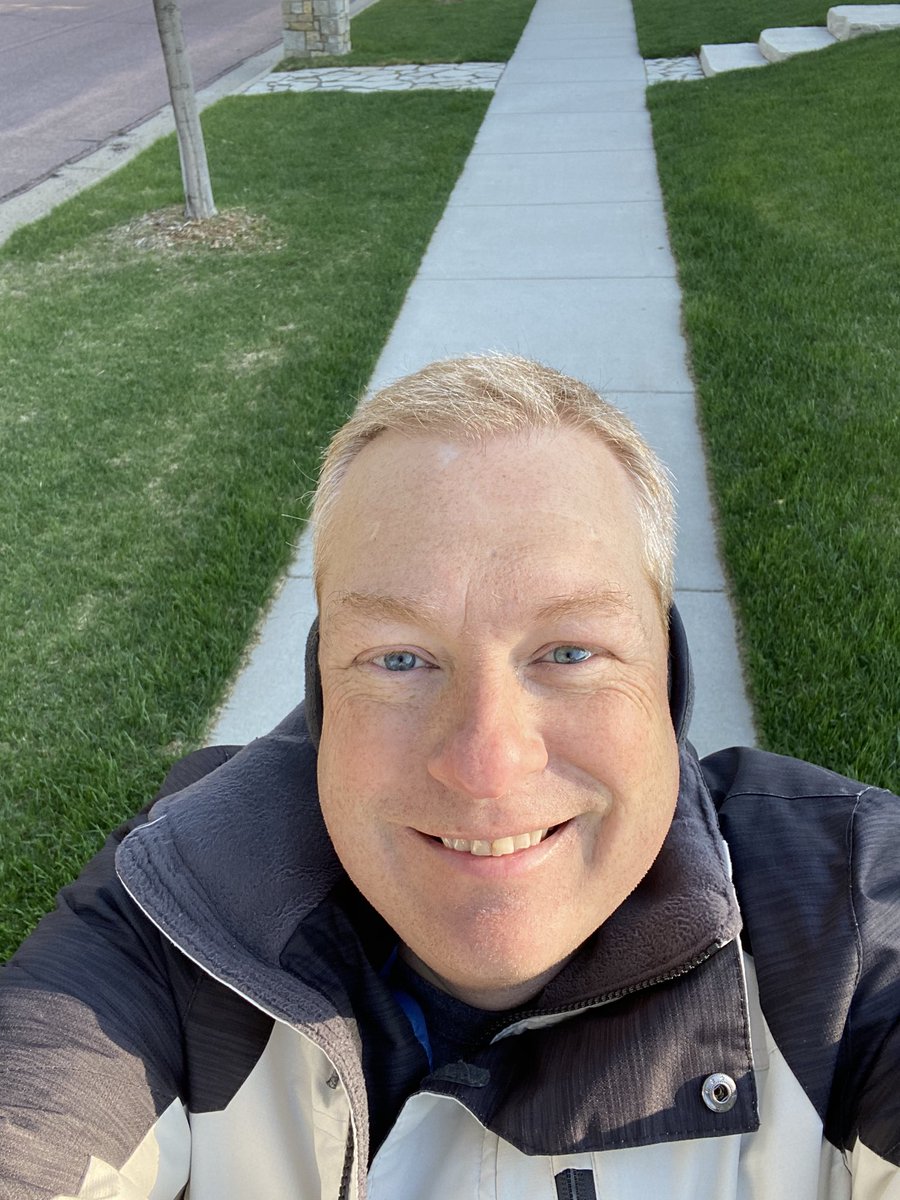 yodfun1's tweet photo. 4.3 miles on a beautiful cloudless morning.   Got to love Sioux Falls! #100Miles100DaysSF https://t.co/CCFgWDVdcY