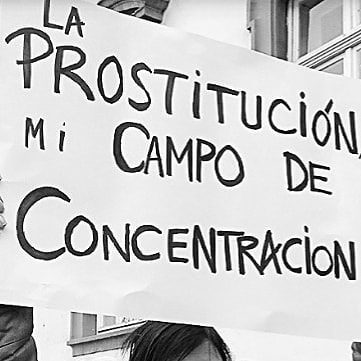 Unidad Violeta Getafe se une a la #9M2MarchaAbolicionista

Porque la necesidad no es una libre elección.
Porque de la mano de la prostitución va la trata, esclavitud, tortura, violación.
Porque no vendes tu "trabajo" sino tu cuerpo.

#9M2MarchaAbolicionista