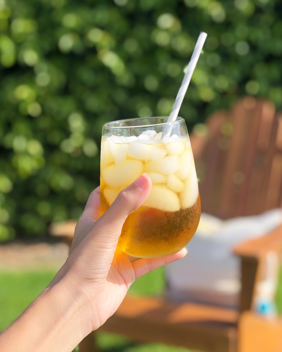 UK_Arbonne's tweet photo. Self-care in a cup! 
Did you know that the Bio-Hydria Herbal Infusion tastes just a good cold?Why not enjoy a refreshing iced-tea :) #Arbonneuk #ArbonneNutrition #HealthyLiving #BioHydria #HerbalInfusion #SelfCare

https://t.co/30FU88DsGt https://t.co/VrIoPDUMi8