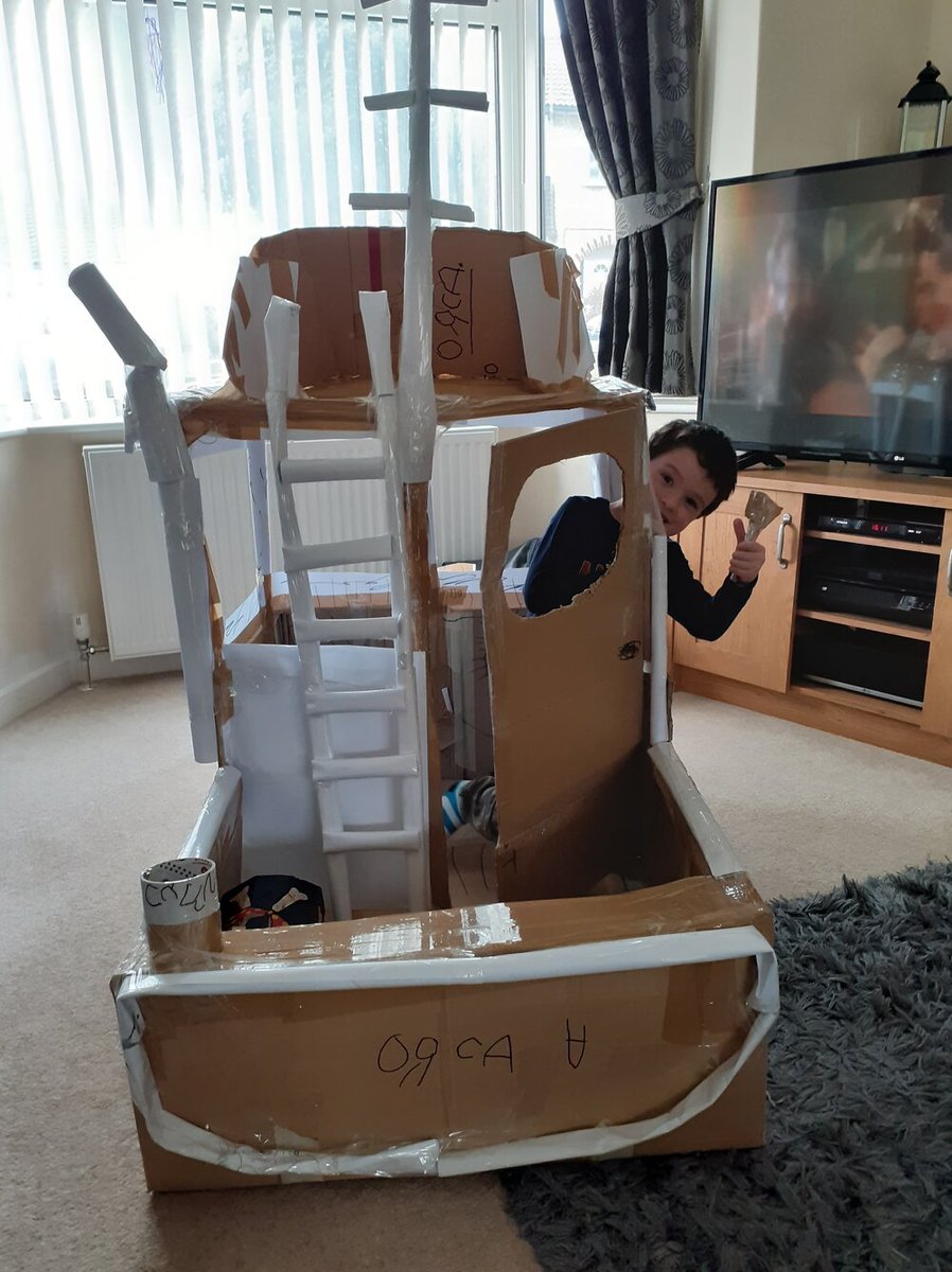 thedailyjaws's tweet photo. Brandon needed a bigger boat during #lockdown...so his dad helped him build one #Jaws #Orca #ShowMeTheWayToStayHome #StayHome https://t.co/Y972CGXOhg https://t.co/0dX0AVNi4e