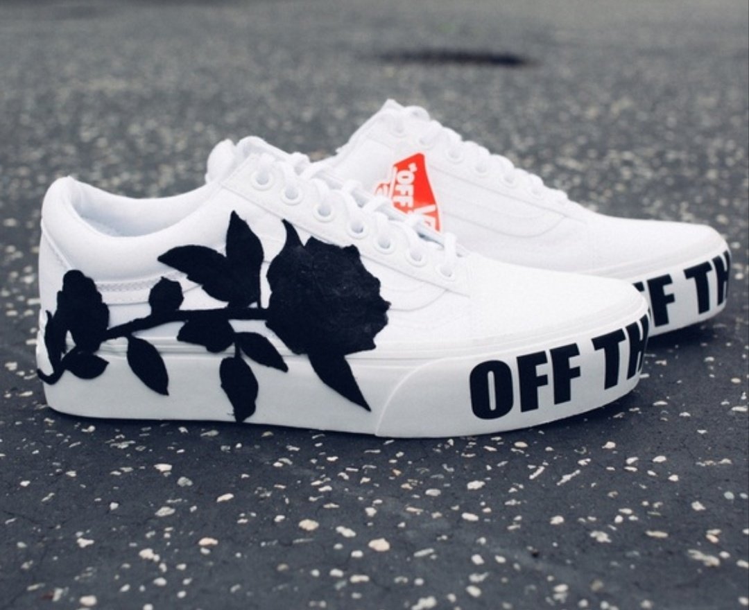Toxicapparels's tweet photo. Customized white Sneakers!
(Visit the link in our bio to shop now) #sneakers #white https://t.co/Zo0YEkpQoE