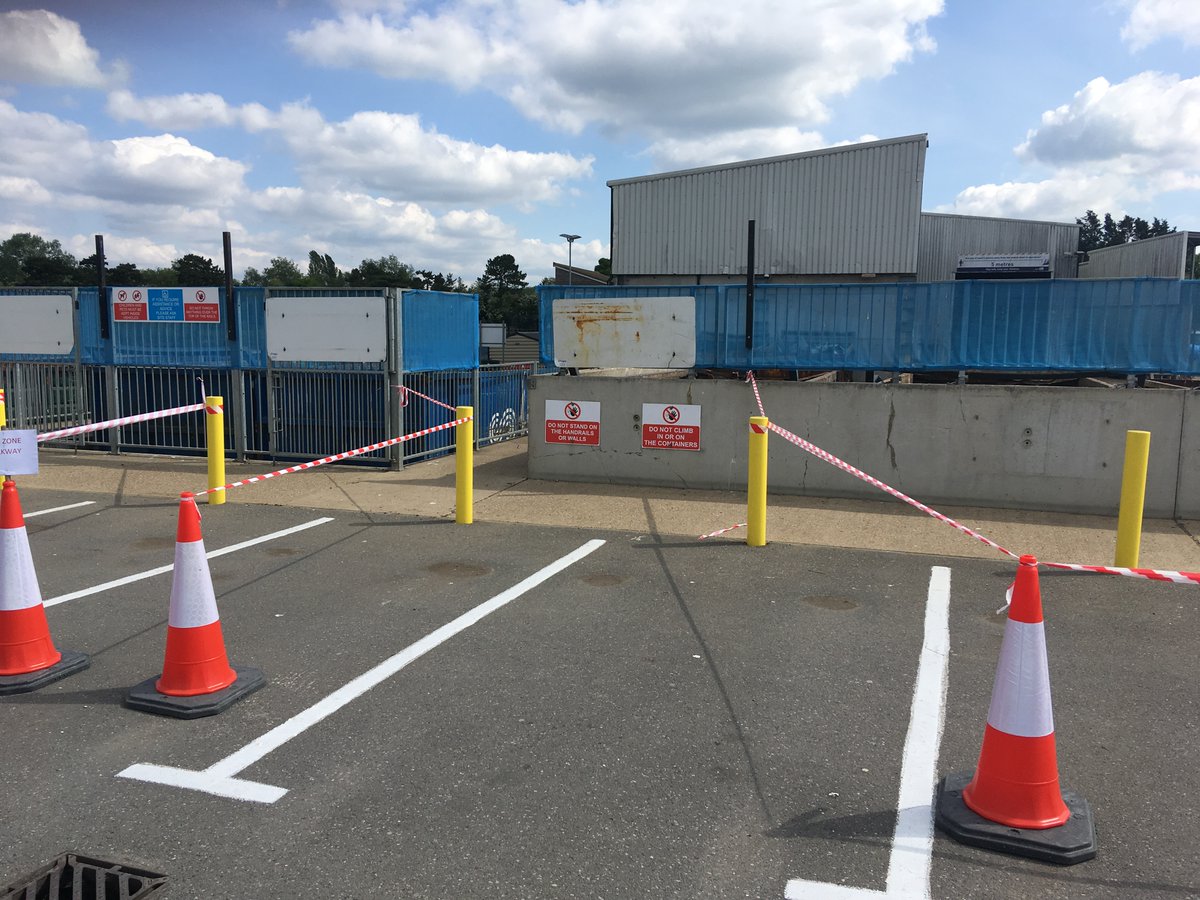 Most of Surrey's recycling centres will be reopening on Monday 11 May for black bag waste &amp; garden waste only. 

Please only visit the CRC if essential. You must check the website before you travel for full details at surreycc.gov.uk/recycling