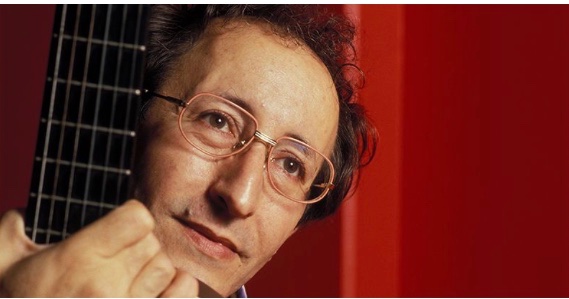 SonyaMellah's tweet photo. A 20h sur @FipNowPlays 
Il sera 19h à Alger 
Hommage à #idir disparu il y’a une semaine 
#FIP #Idir #hommage 
#radiofrance https://t.co/ZLicrUfj0d