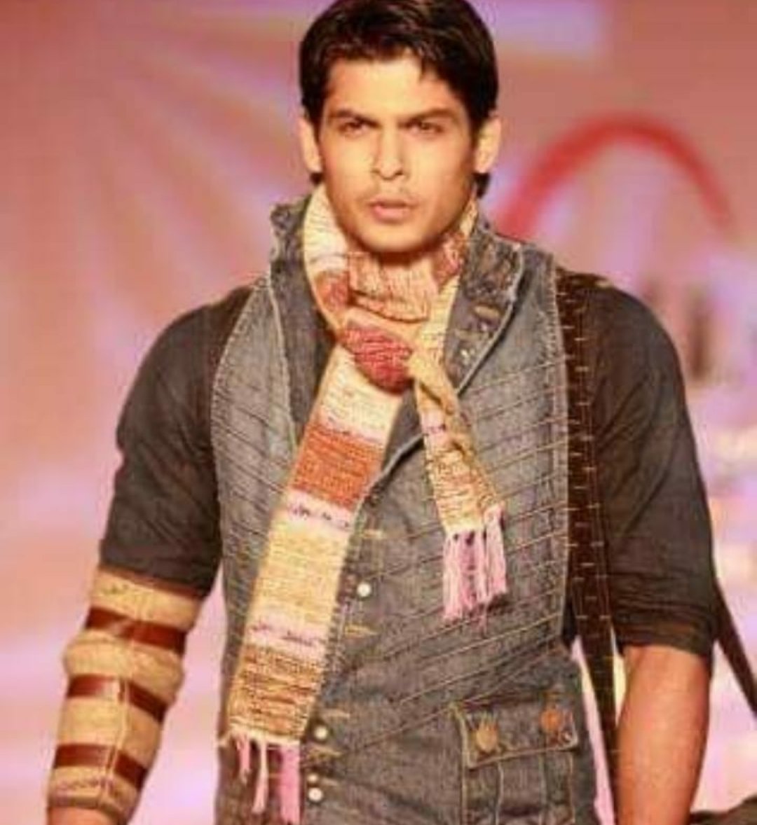 Tina Hbd Siddy Boy Thank U Sazan For ging Me Sorry Sabko Already Ki Hai So Mai Sirf Sid Ko Karti Hu Sidharth Shukla Sidharthshukia T Co I0dm8aokns T Co Kcsus7o3lp